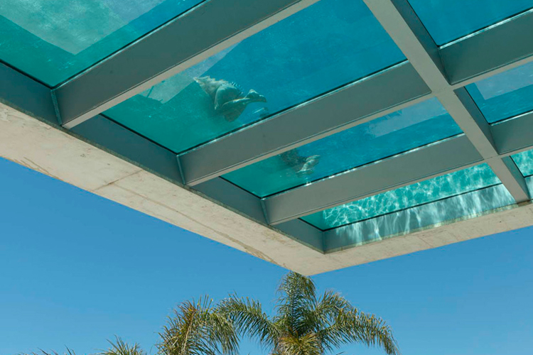 Роскошный особняк Jellyfish House с видом на Средиземное море
