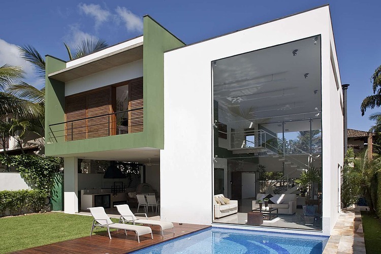 Acapulco House в Бразилии