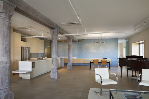 Офис в стиле лофт, бетонный лофт