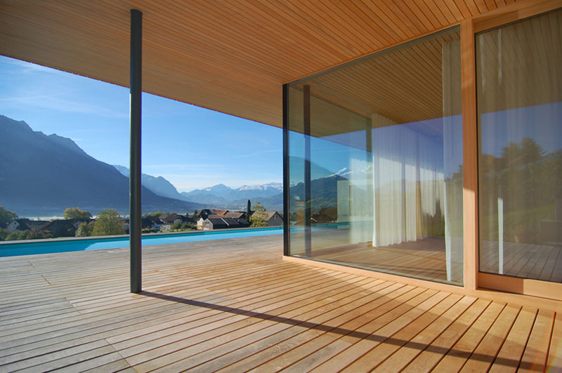 Дом с панорамными окнами в Лихтенштейне