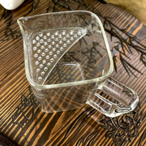 Скляна гундаобей, чаша справедливості зі скла з ситом