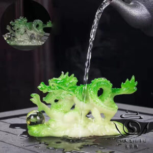 Фігурка чайна (Ча Шень) Зелений Дракон, що змінює колір