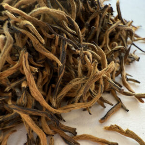 Цзінь Цзюнь Мей  2025 р., преміум